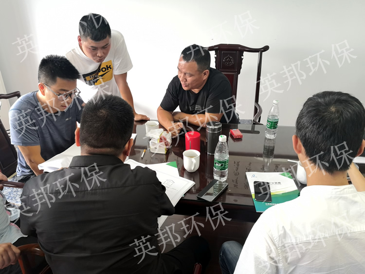 安徽水利局領(lǐng)導(dǎo)來(lái)公司溝通設(shè)備制作工藝